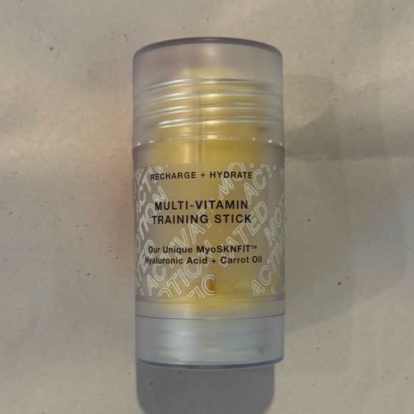 FACE GYM MULTI-VITAMIN TRAINING STICK. NEW. - Picture 2 of 4